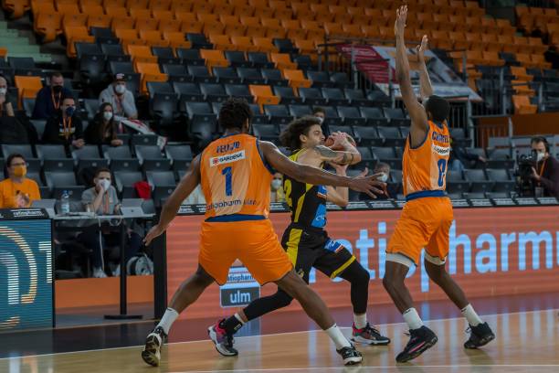 本泽马能够 本泽马能够